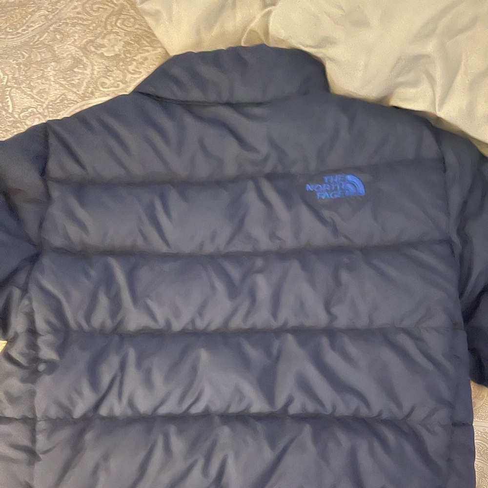 The north face jacket size small 7/8 boy toddler
